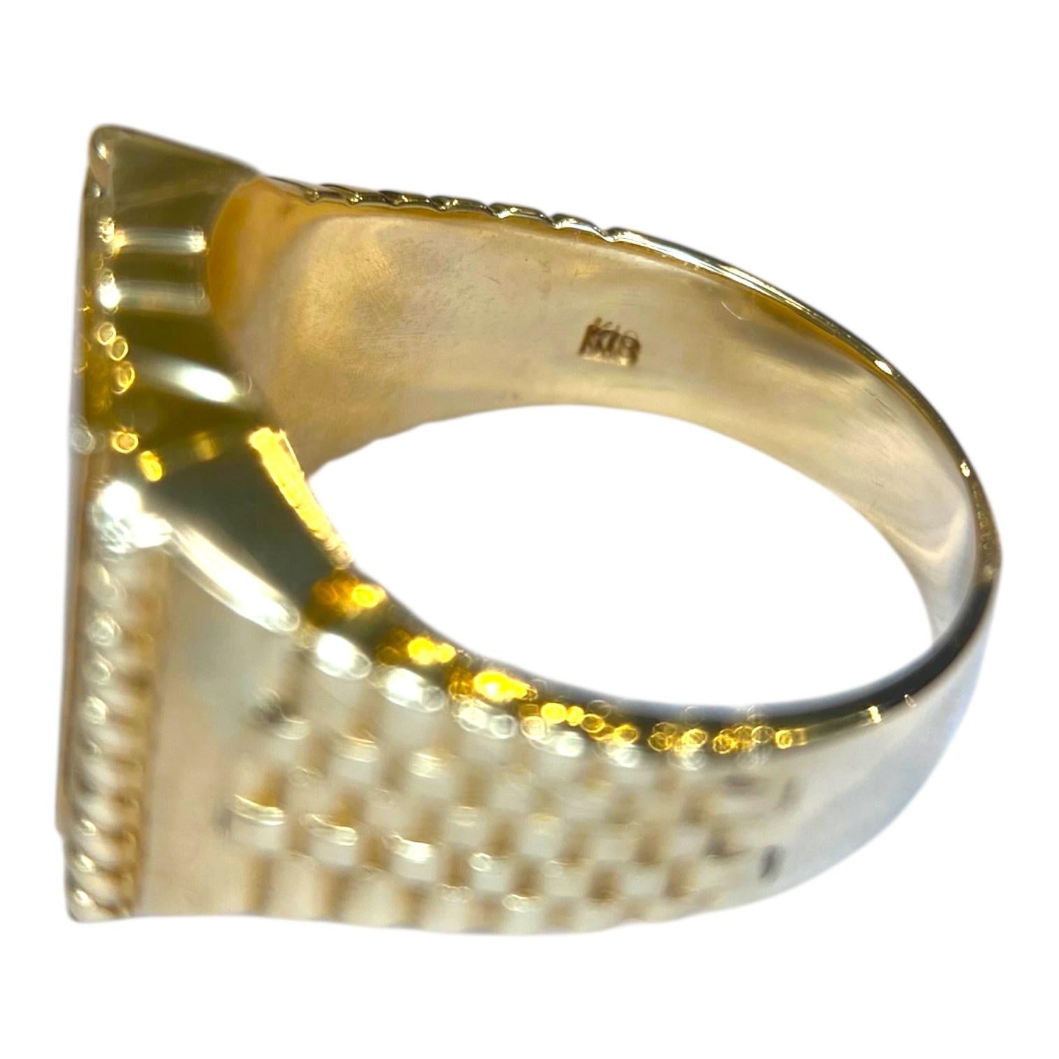 Vintage 18K Yellow Gold Lapis Lazuli Signet Ring