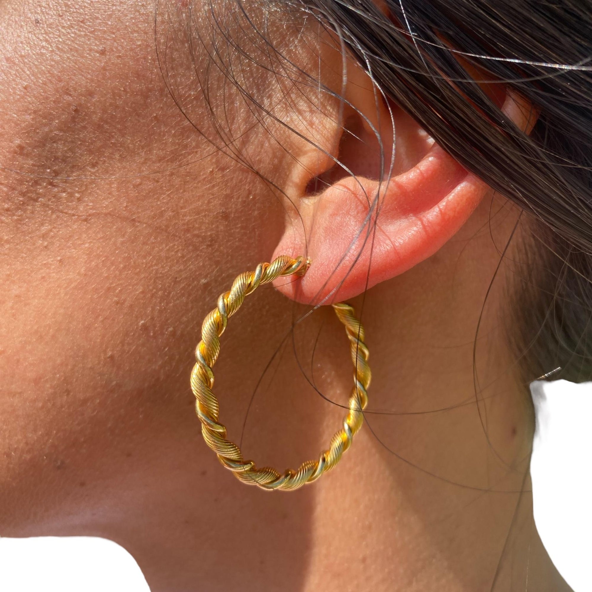 18K Yellow Gold Twisted Hoop Earrings