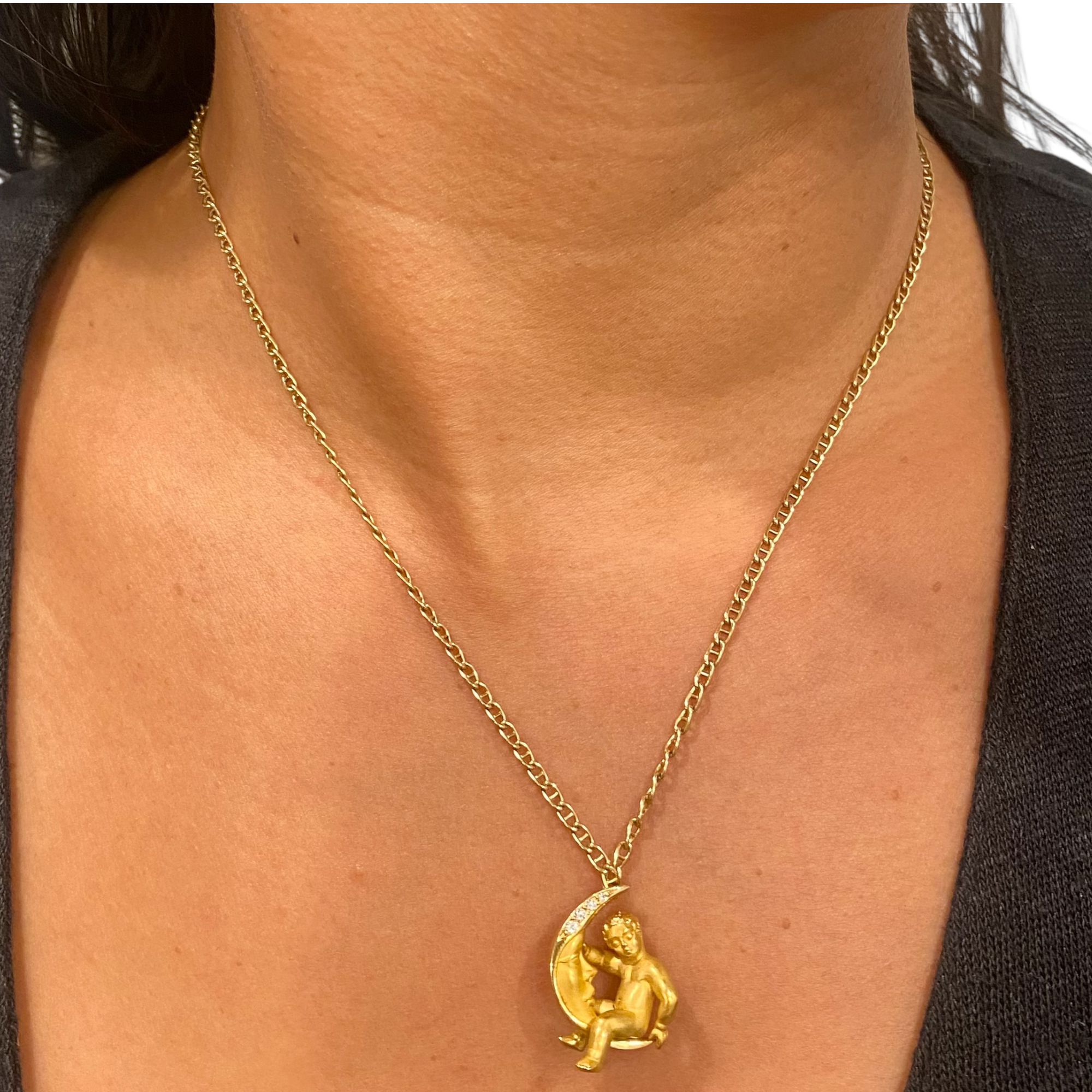 Carrera Y Carrera Diamond 18K Yellow Gold Moon Child Pendant Chain Necklace