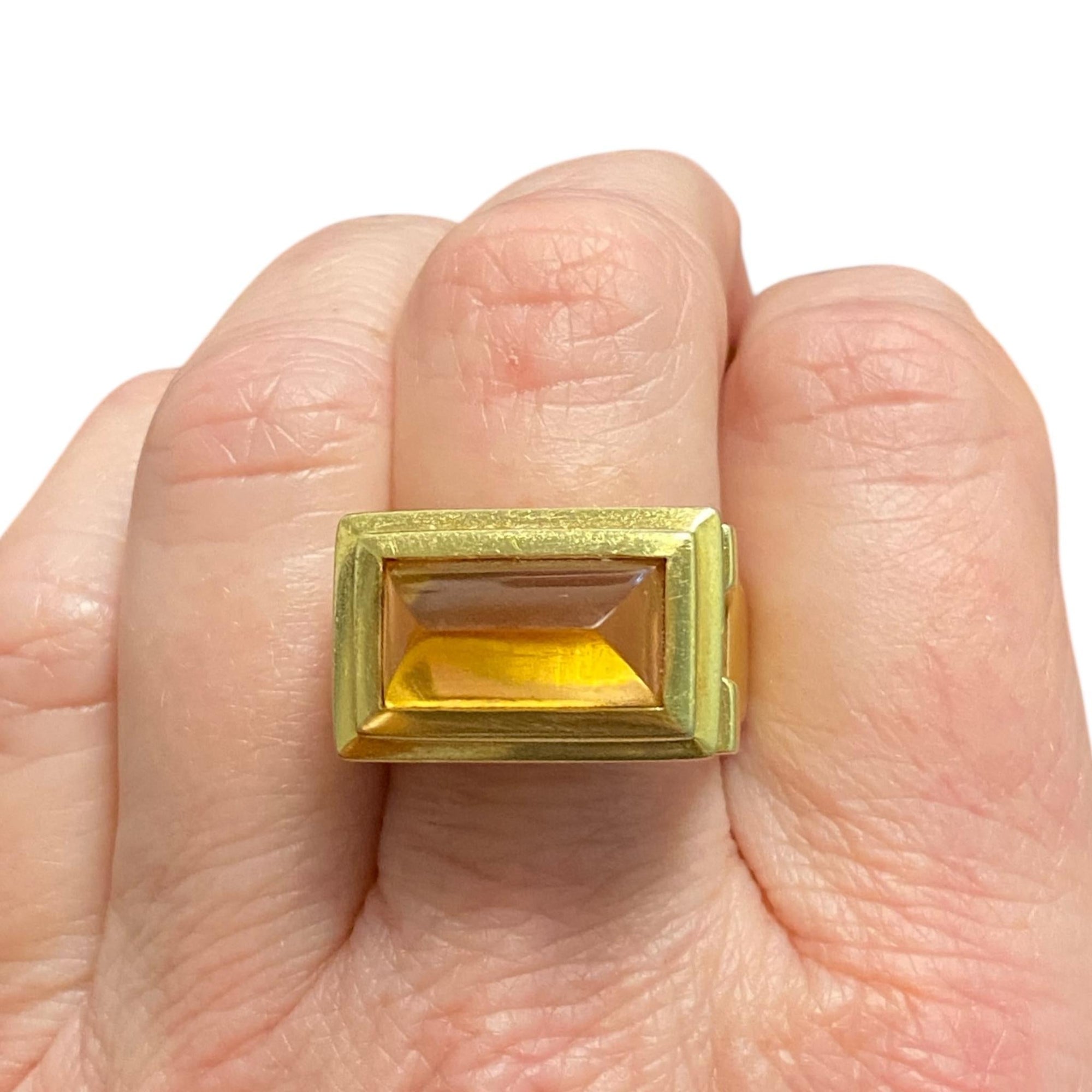 FINESTRA 1990 Greek Revival 18K Yellow Gold and Citrine Architectural Ring