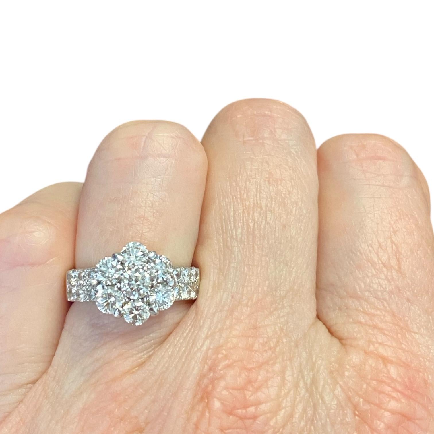 Vintage 18K White Gold Diamond Floret Ring