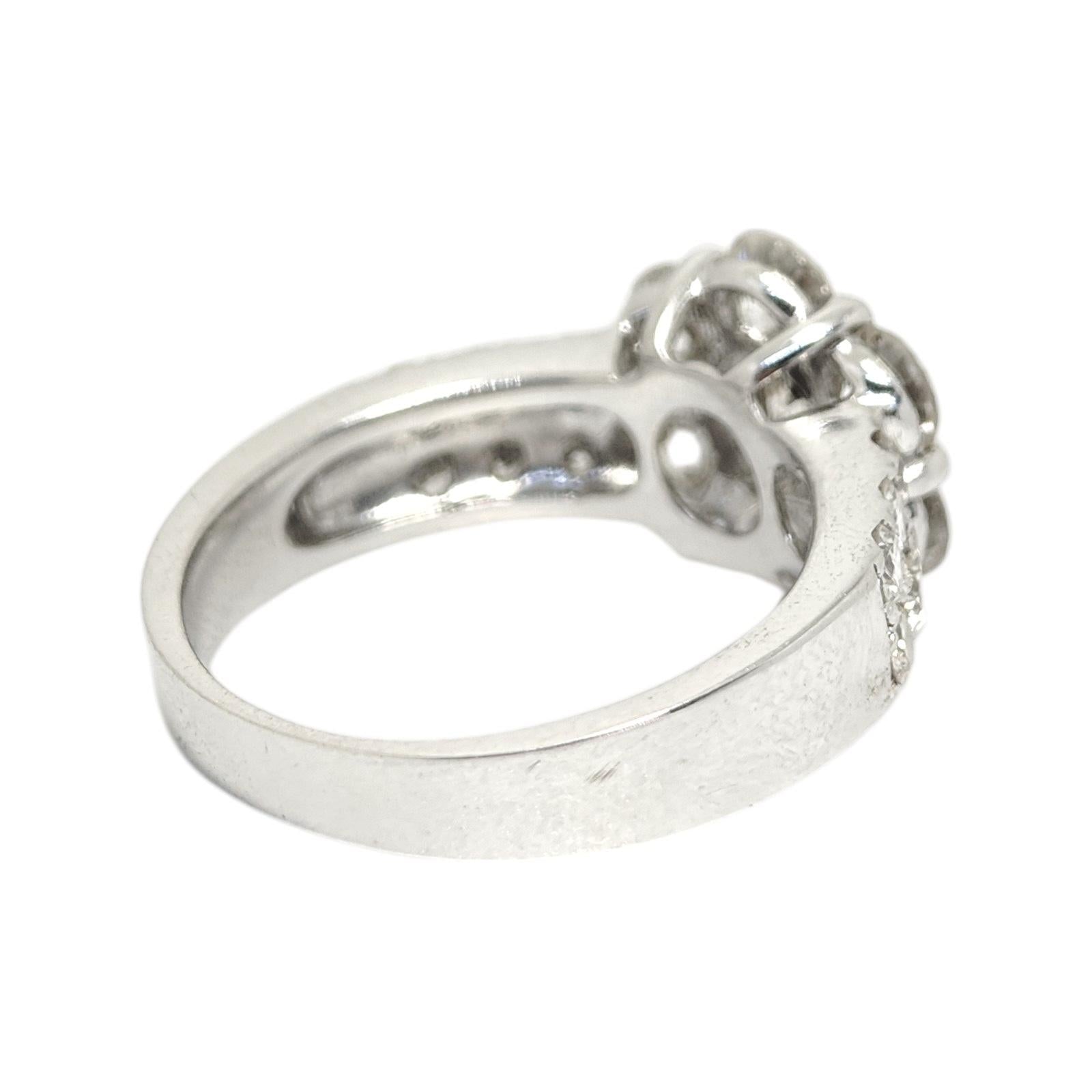 Vintage 18K White Gold Diamond Floret Ring