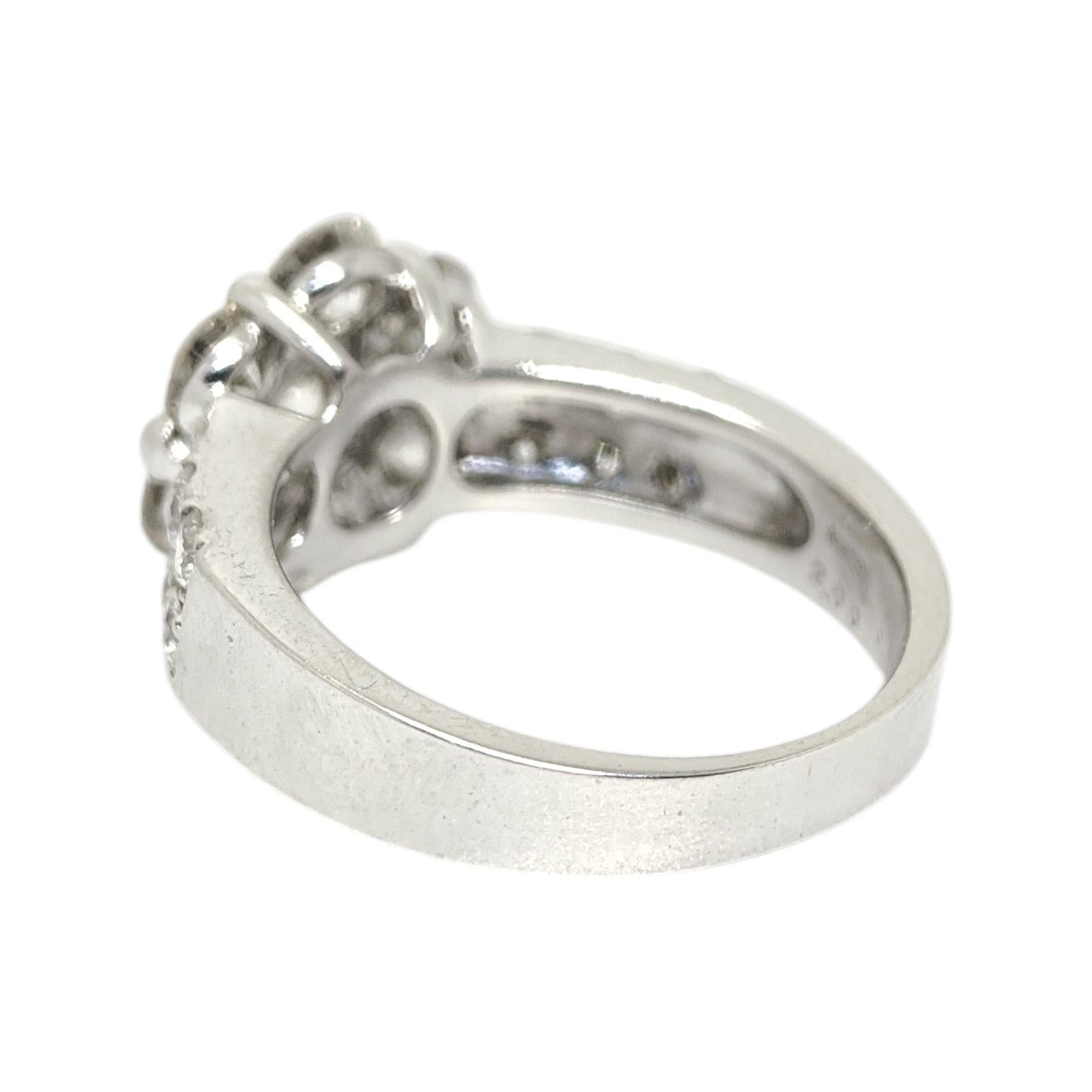 Vintage 18K White Gold Diamond Floret Ring