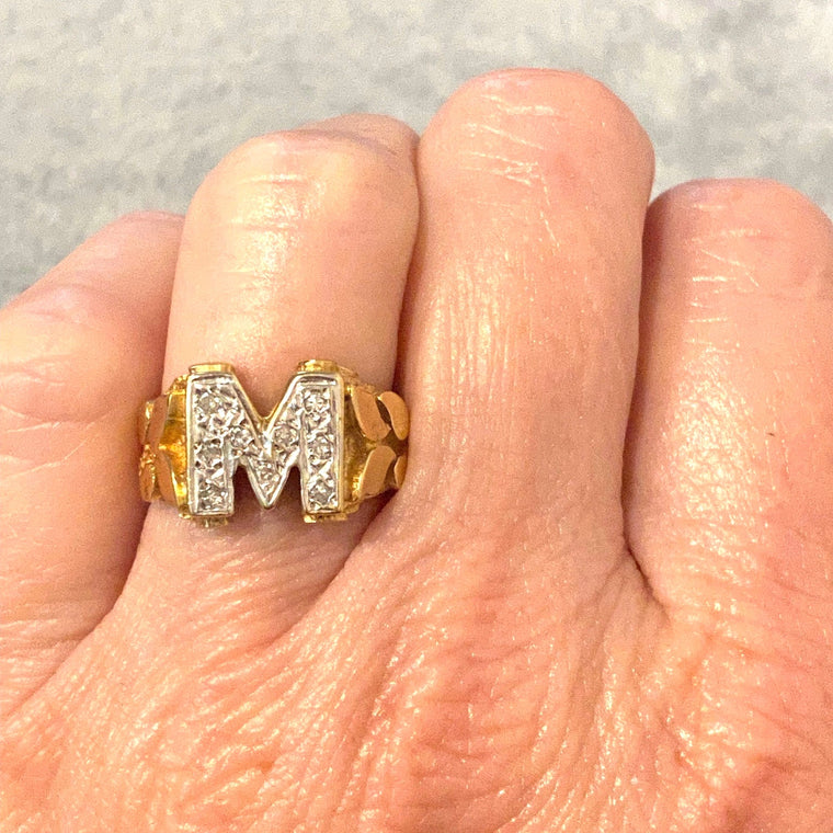 Vintage 14K Gold "M" Initial Ring