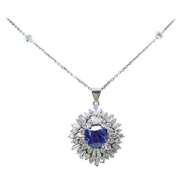 Gorgeous Tanzanite Diamond Gold Pendant Necklace