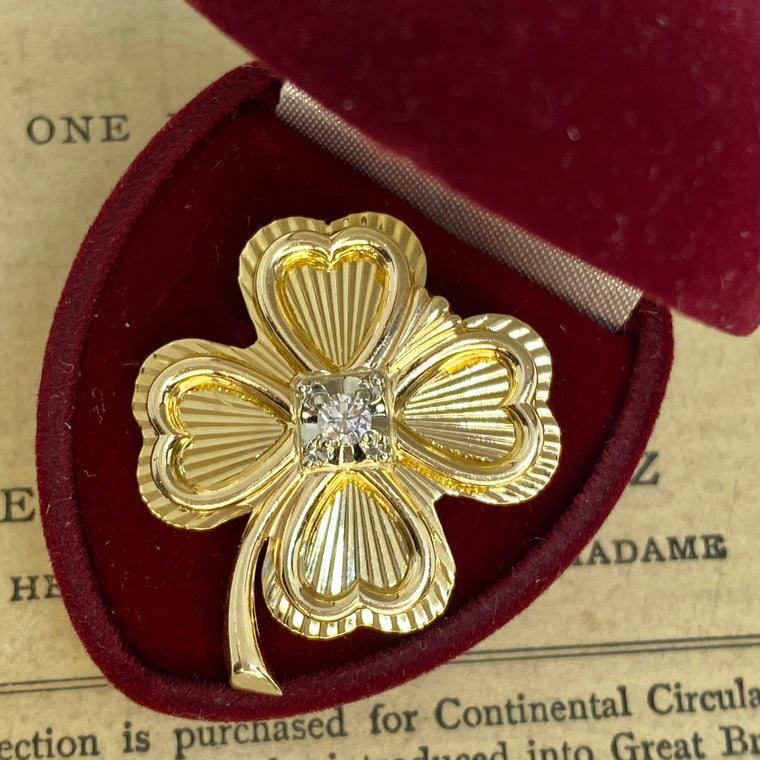 Vintage 14K Yellow Gold Diamond Set Four Leaf Clover Pin