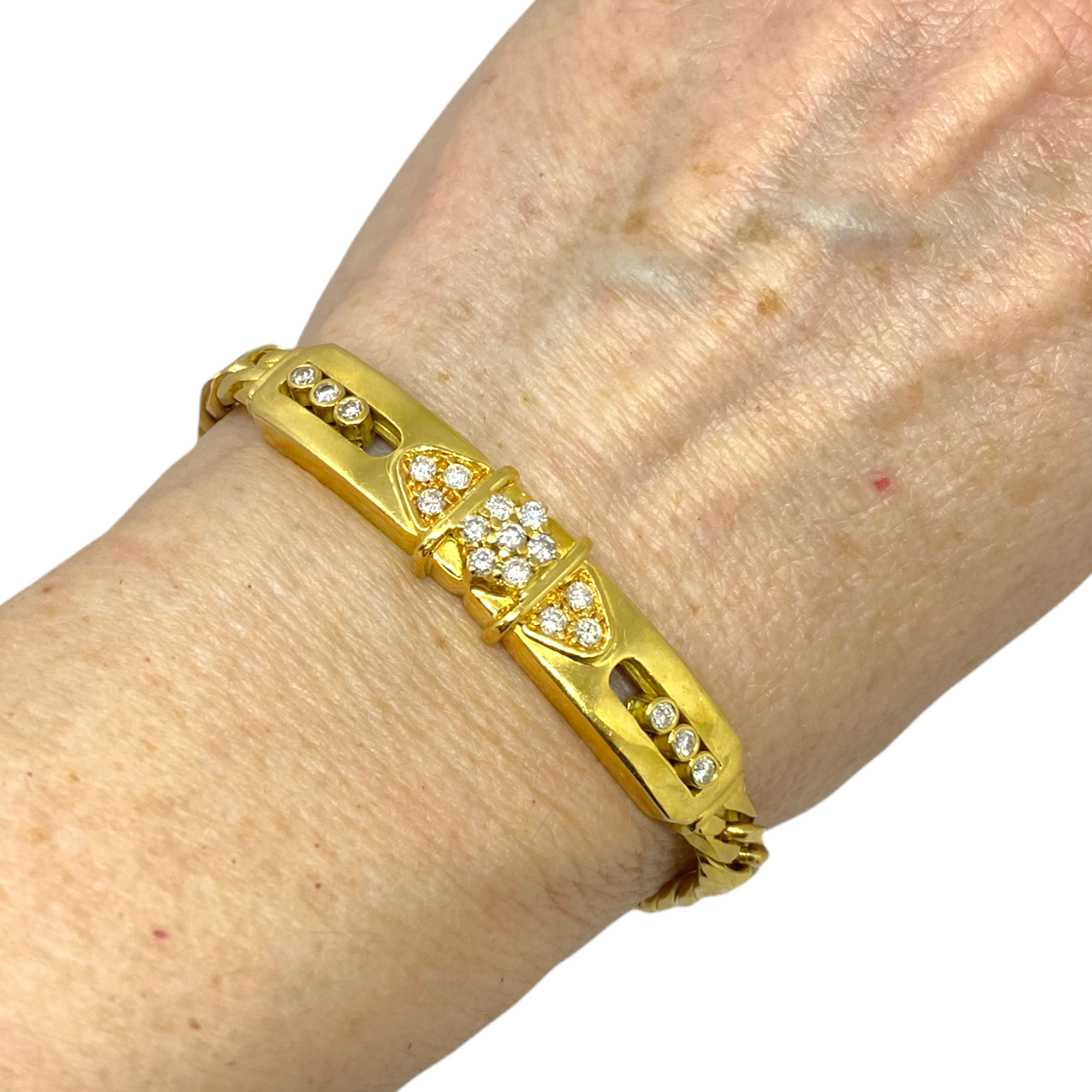 9ct White Gold 16cm Diamond Set Childrens Id Bracelet  Angus  Coote