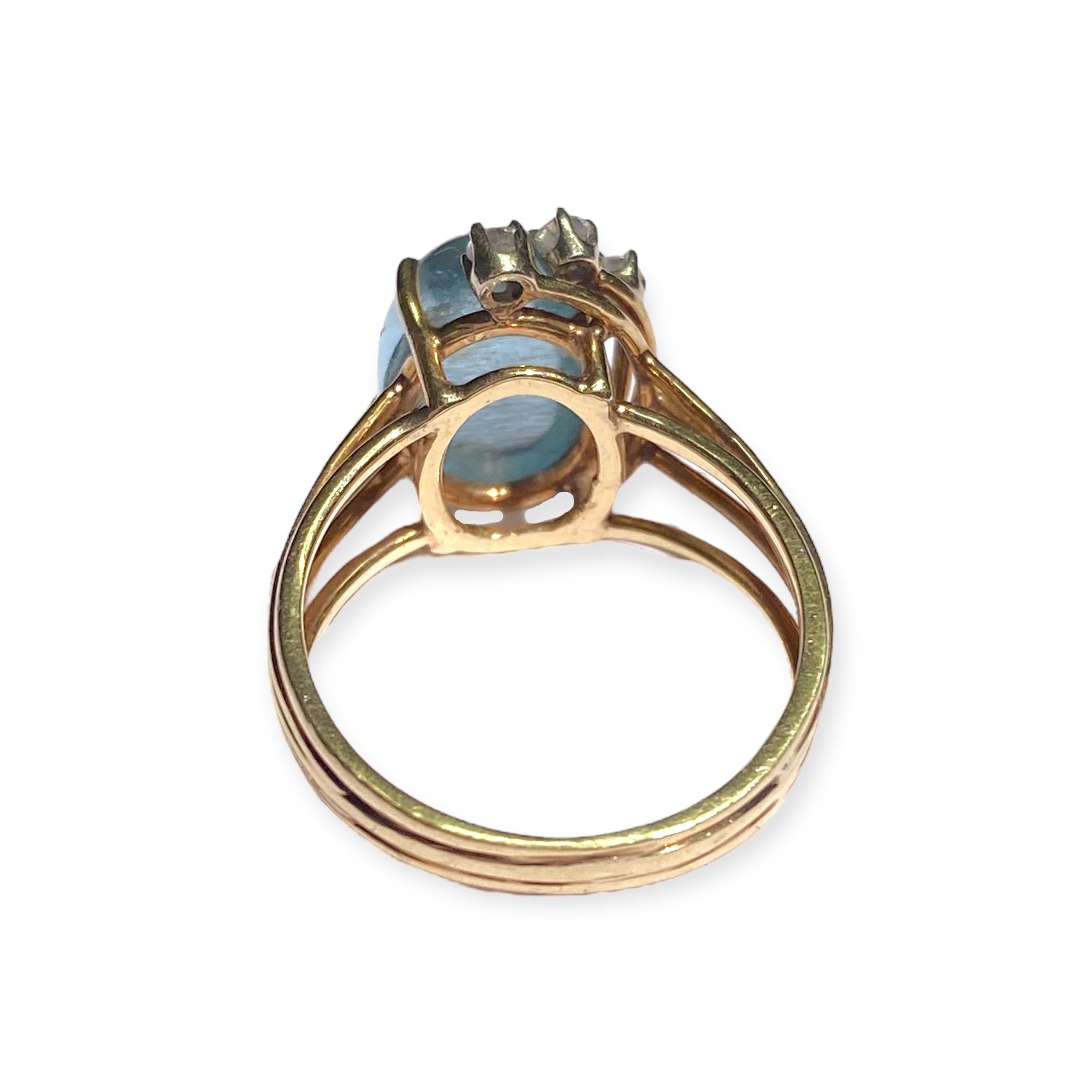 Vintage 14K Gold Aquamarine and Diamond Ring
