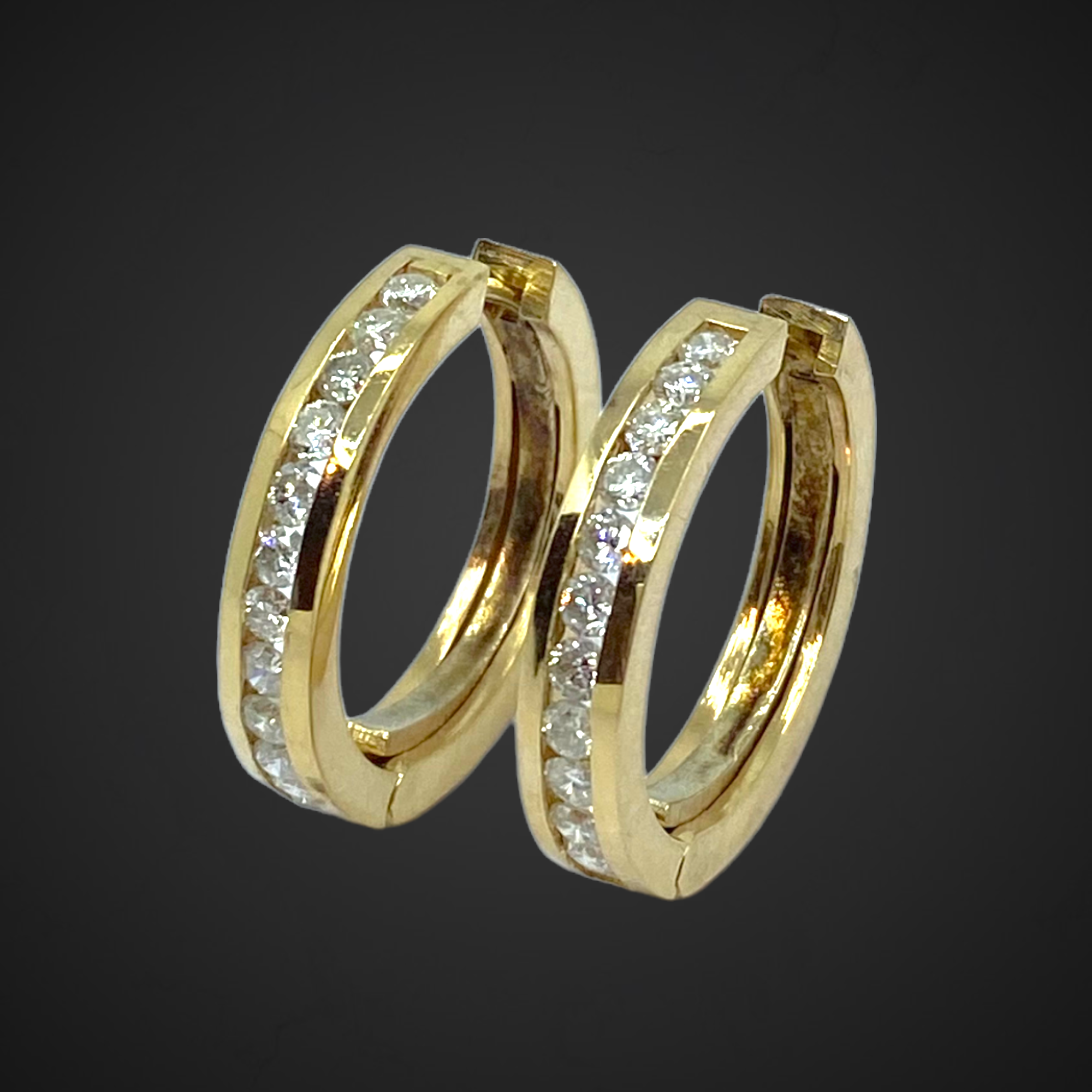 Vintage 14k gold hoop 2025 earrings