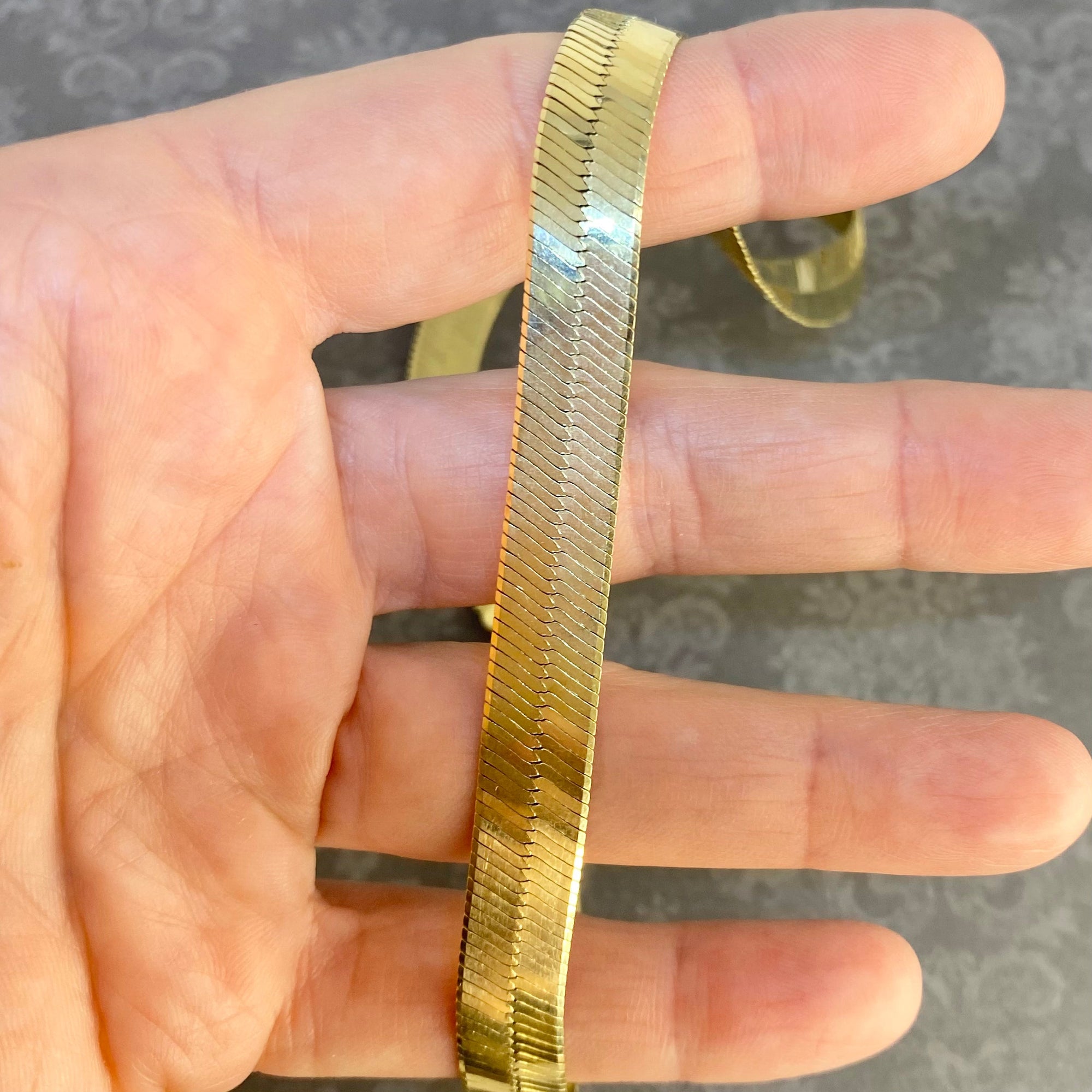 Vintage 14K Yellow Gold Large Herringbone Chain Necklace HIGH