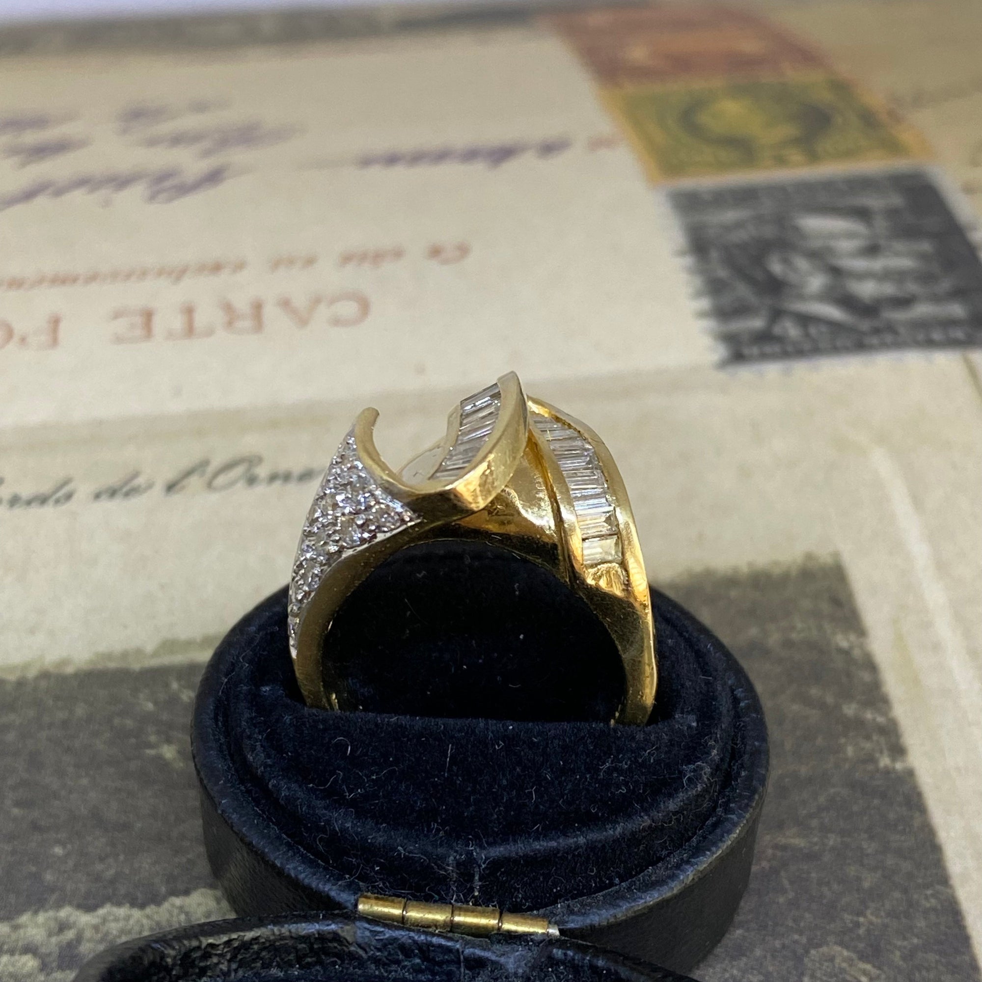 Vintage 14K Yellow Gold Diamond Ribbon Ring