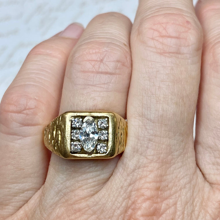 Vintage 14K Yellow Gold Diamond  Ring